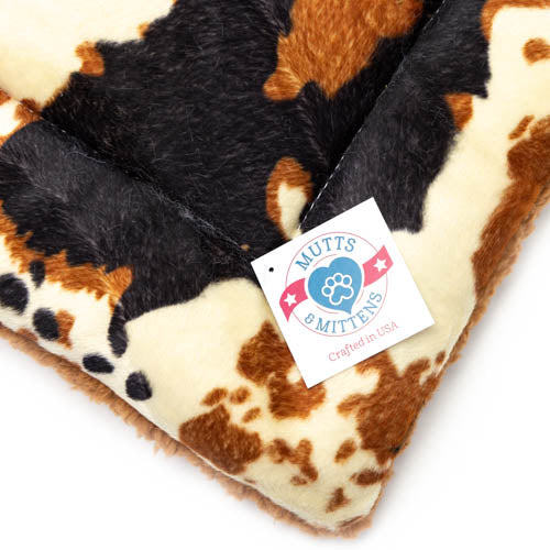 Mutts and Mittens Premium Flat Bed - Tan Cow Print Fur